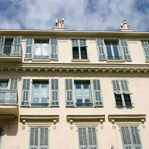  Apartment Centre- Superbe 100m2 - 10 Mn A Pied De La Mer !